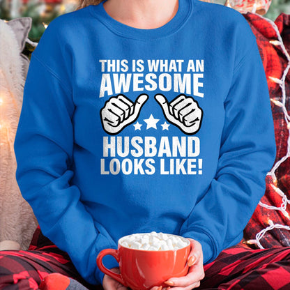 Best Wife Shirt, Wife and Husband Unisex T-Shirt/Hoodie/Sweatshirt HLT00 - This Is What An Awesome Husband Looks Like Cool T-Shirt